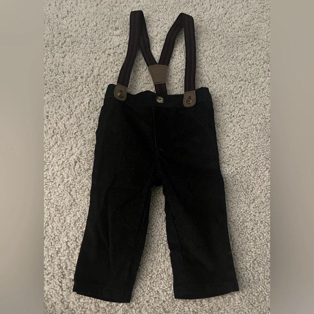 Cat & Jack Holiday Suspenders with Bow Tie with 6 months - Picture 4 of 5